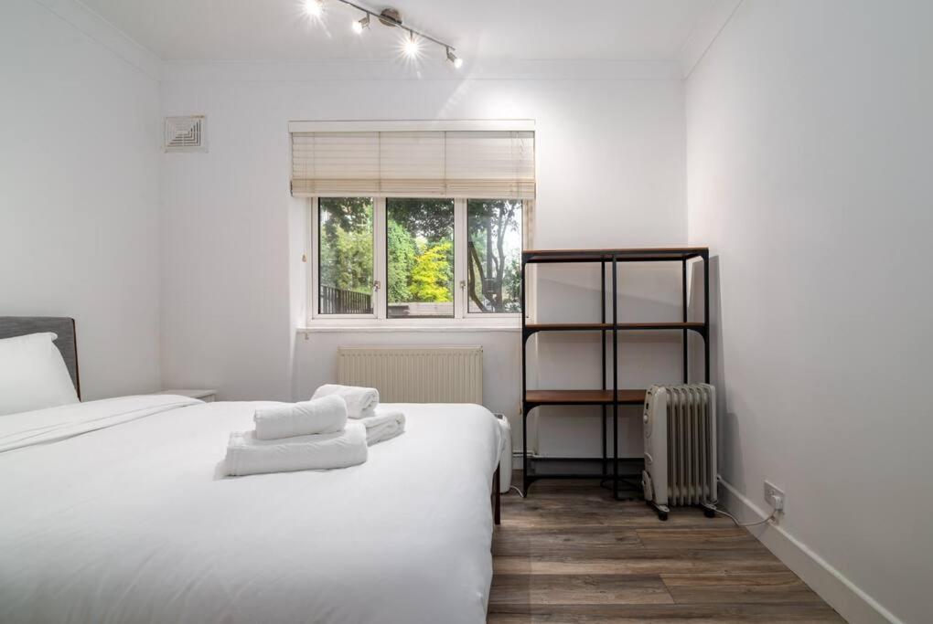 Stylish And Well Equipped Flat In Stockwell Apartman London Kültér fotó