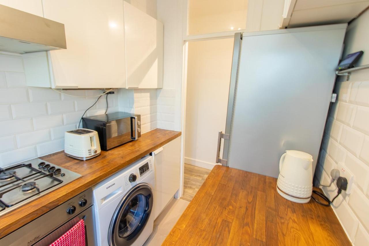 Stylish And Well Equipped Flat In Stockwell Apartman London Kültér fotó