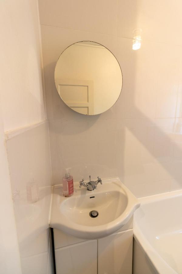 Stylish And Well Equipped Flat In Stockwell Apartman London Kültér fotó